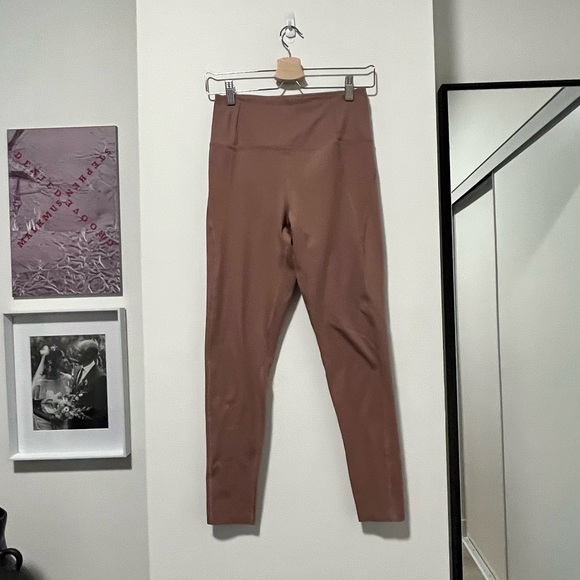 Girlfriend Collective Compressive High-rise Legging - Rose Quartz - Picture 5 of 8